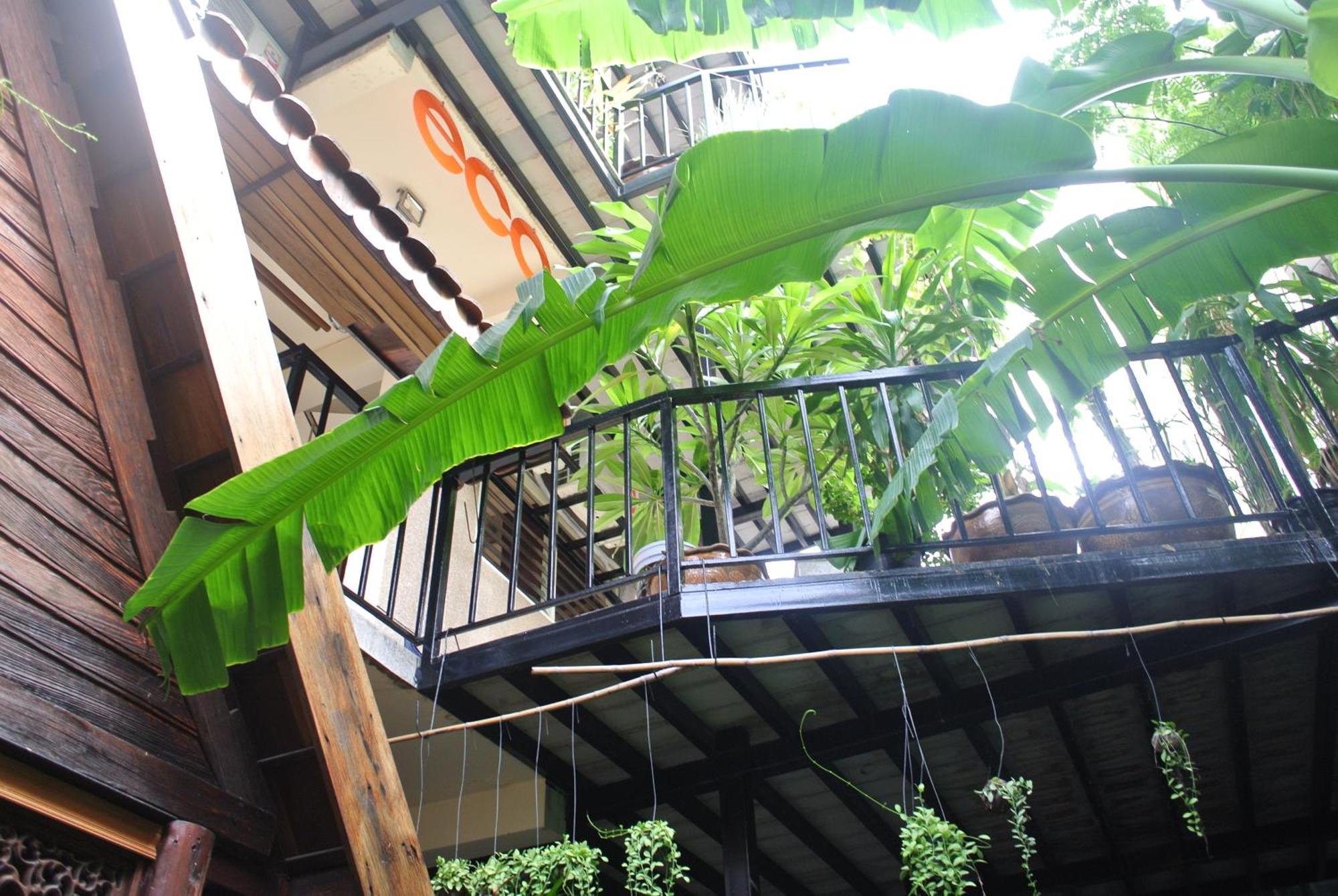 Eco House Apartment Bangkok Luaran gambar