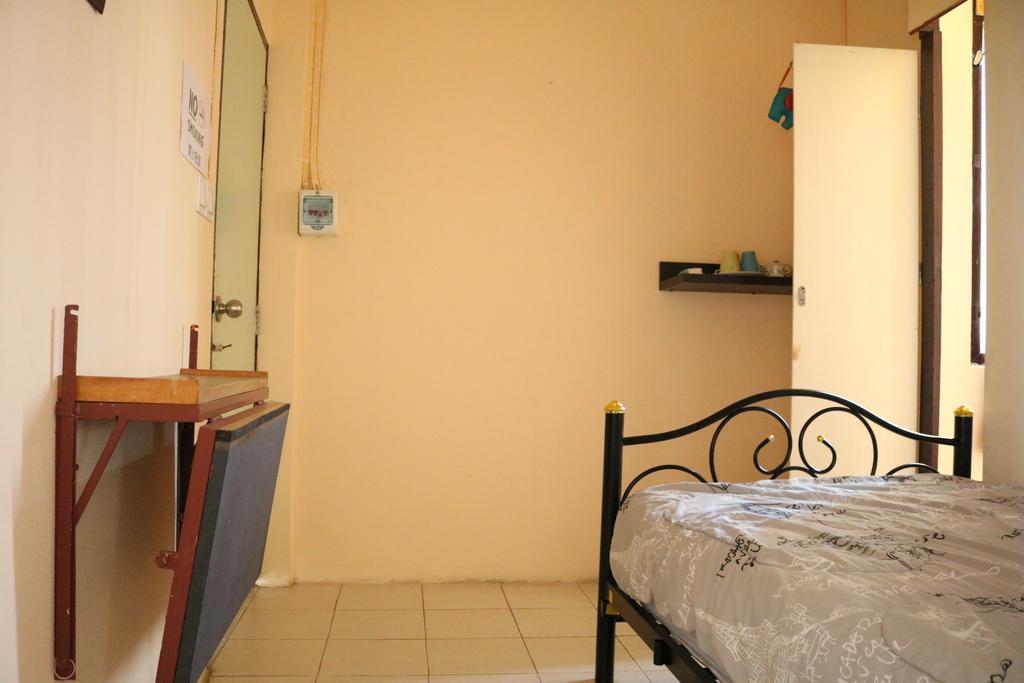 Eco House Apartment Bangkok Luaran gambar