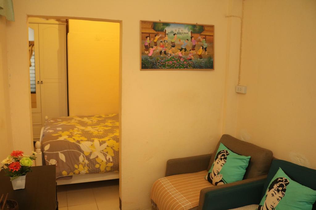 Eco House Apartment Bangkok Luaran gambar