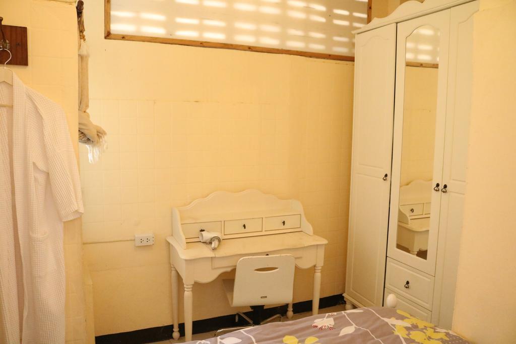 Eco House Apartment Bangkok Luaran gambar