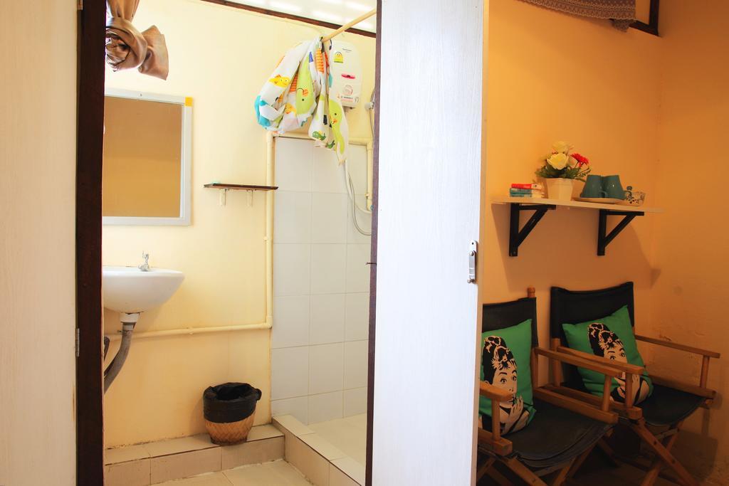 Eco House Apartment Bangkok Luaran gambar